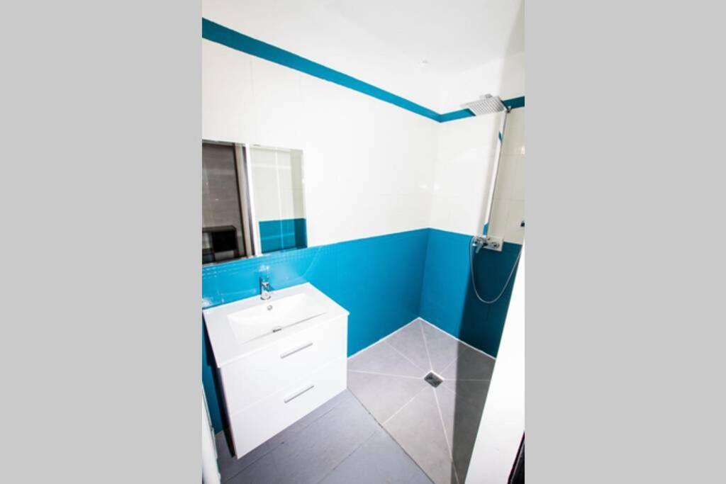 Clécy La Maison Reseau Cycle Et Gites מראה חיצוני תמונה